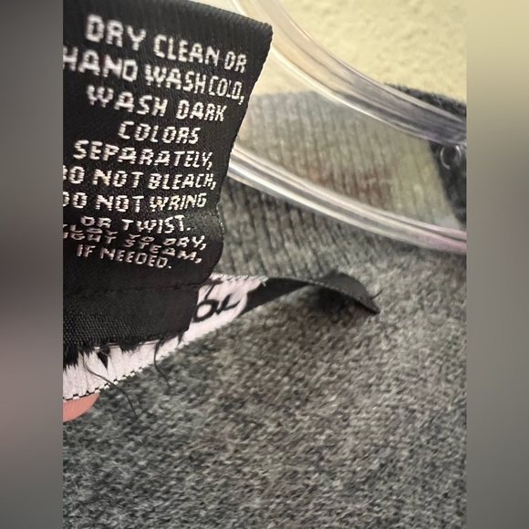 Quotation Ladies Grey Wool & Cashmere Sweater Leather Accents on Sleeves size L - Picture 7 of 9